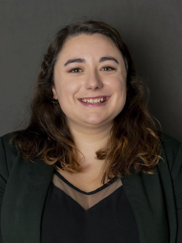 Erica Kiesel Headshot