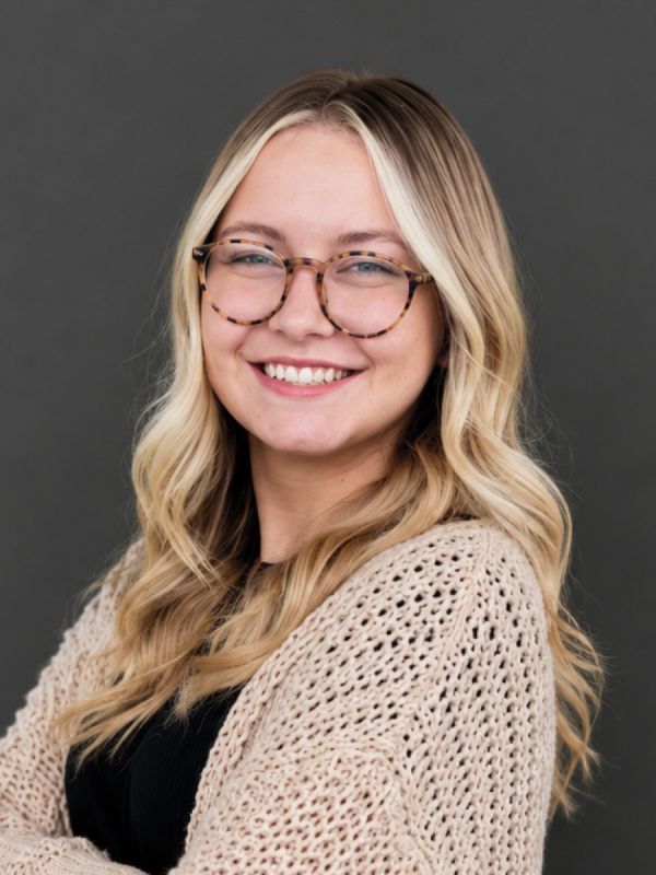 Alexis Moore Headshot