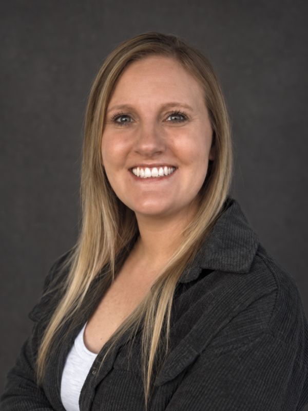 Katey Hites Headshot